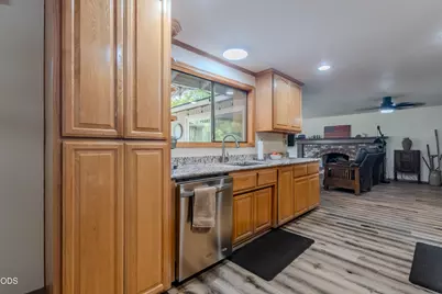 2836 Pennington Drive, Medford, OR 97504 - Photo 9