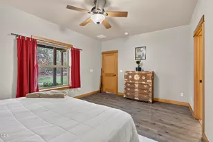65855 61st St, Bend, OR 97703 - Photo 23