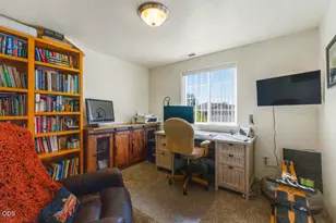 2161 Jeffrey Ln, Klamath Falls, OR 97603 - Photo 25