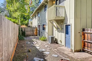 669 Park St, Ashland, OR 97520 - Photo 33