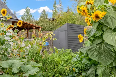 1130 NE 8th Street, Bend, OR 97701 - Photo 27
