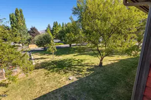 2530 Berkeley St, Klamath Falls, OR 97601 - Photo 45
