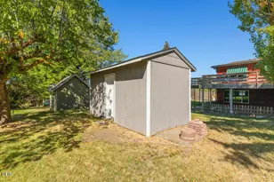 2530 Berkeley St, Klamath Falls, OR 97601 - Photo 59