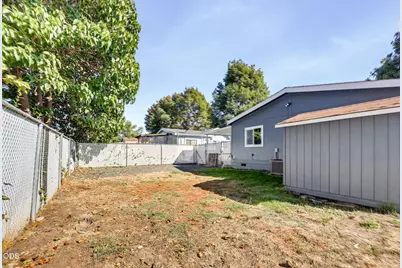 667 Brandi Way, Eagle Point, OR 97524 - Photo 7