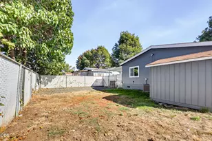 667 Brandi Way, Eagle Point, OR 97524 - Photo 7