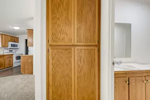 667 Brandi Way, Eagle Point, OR 97524 - Photo 21