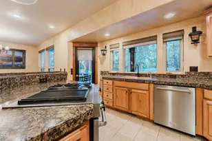 60080 River Bluff Trail, Bend, OR 97702 - Photo 15