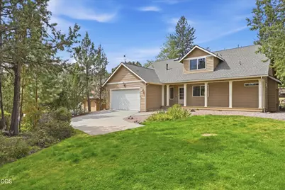 2879 NW Fairway Heights Drive, Bend, OR 97703 - Photo 37