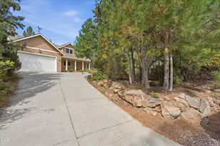 2879 NW Fairway Heights Dr, Bend, OR 97703 - Photo 29