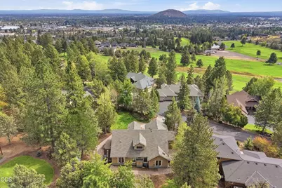 2879 NW Fairway Heights Drive, Bend, OR 97703 - Photo 3