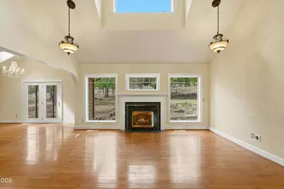 2879 NW Fairway Heights Drive, Bend, OR 97703 - Photo 5
