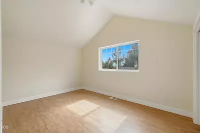 2879 NW Fairway Heights Drive, Bend, OR 97703 - Photo 21