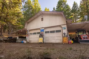 2777 Caves Hwy, Cave Junction, OR 97523 - Photo 15