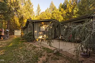 2777 Caves Hwy, Cave Junction, OR 97523 - Photo 11