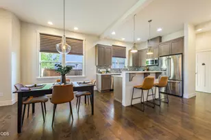 61591 Aaron Way, Bend, OR 97702 - Photo 5