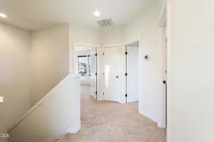61591 Aaron Way, Bend, OR 97702 - Photo 11