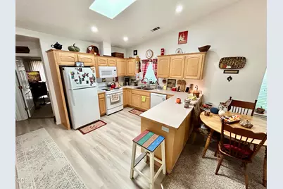 3109 University Road, Grants Pass, OR 97527 - Photo 5