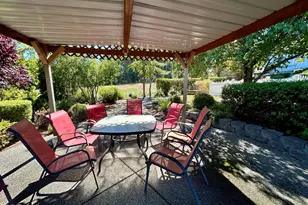 3109 University Rd, Grants Pass, OR 97527 - Photo 3
