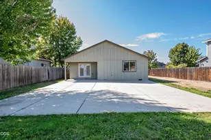 3680 Abigail Dr, White City, OR 97503 - Photo 21