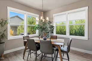 2703 NW 25th St, Redmond, OR 97756 - Photo 21