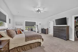 4873 Old Stage Rd, Central Point, OR 97502 - Photo 15