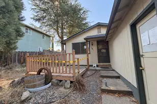 181 Southridge Way, Grants Pass, OR 97527 - Photo 3