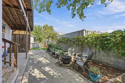 1635 SW Sun Glo Drive, Grants Pass, OR 97527 - Photo 27