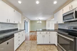 1443 Yellowstone Ave, Medford, OR 97504 - Photo 15