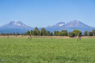 68405 Fryrear Rd, Sisters, OR 97759 - Photo 11