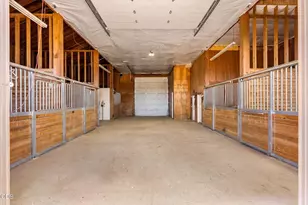 68405 Fryrear Rd, Sisters, OR 97759 - Photo 55