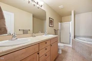 2967 NW Chardonnay Ln, Bend, OR 97703 - Photo 25