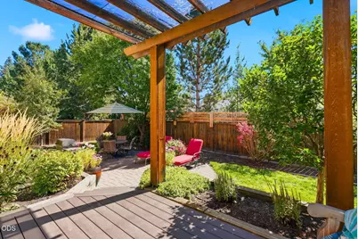 2967 NW Chardonnay Lane, Bend, OR 97703 - Photo 31