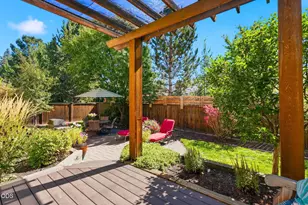 2967 NW Chardonnay Ln, Bend, OR 97703 - Photo 31
