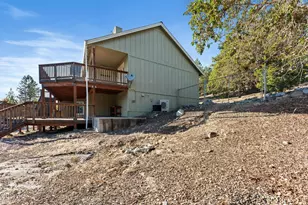 1144 Colonial Dr, Grants Pass, OR 97526 - Photo 53
