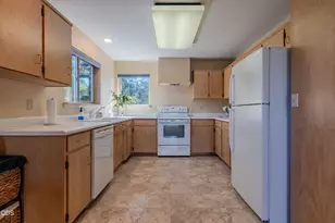 295 Tolman Creek Rd, Ashland, OR 97520 - Photo 7