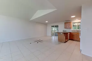 22 SW Leonard St, Grants Pass, OR 97526 - Photo 5
