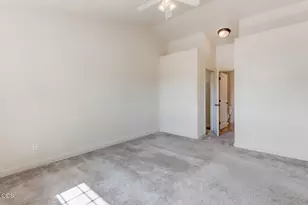 20844 NE Sierra Dr, Bend, OR 97701 - Photo 15