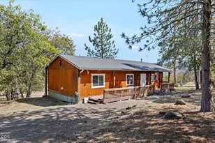 2440 Wren Ridge Dr, Eagle Point, OR 97524 - Photo 1