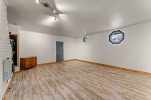 455 NE 11th St, Grants Pass, OR 97526 - Photo 15