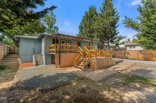 455 NE 11th St, Grants Pass, OR 97526 - Photo 19