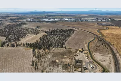 1201 NW Highway 26, Madras, OR 97741 - Photo 11