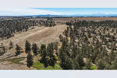 1201 NW Highway 26, Madras, OR 97741 - Photo 3
