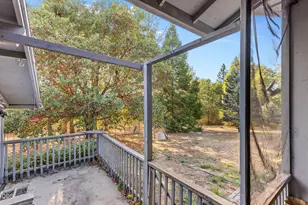 758 Summit Loop, Grants Pass, OR 97527 - Photo 29