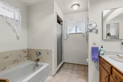 758 Summit Loop, Grants Pass, OR 97527 - Photo 15