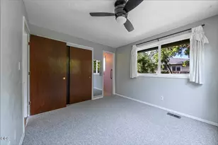 2554 Stearns Way, Medford, OR 97501 - Photo 19