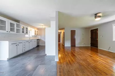 2554 Stearns Way, Medford, OR 97501 - Photo 13