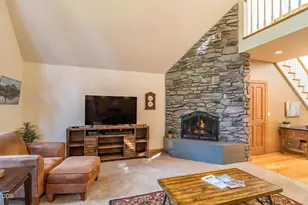 57046 Peppermill Cir, Bend, OR 97707 - Photo 13