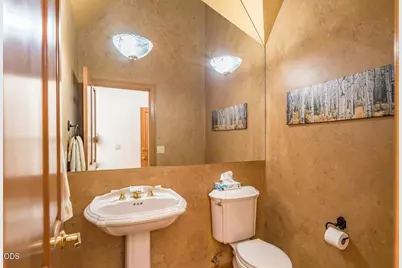 57046 Peppermill Circle #26D, Bend, OR 97707 - Photo 7