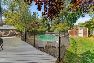732 NW 4th St, Grants Pass, OR 97526 - Photo 29