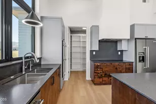 119 Pine St, Ashland, OR 97520 - Photo 31